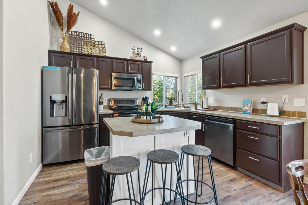 Southwestern Style 4 Bedroom Nampa Home Sleeps 16! Extérieur photo