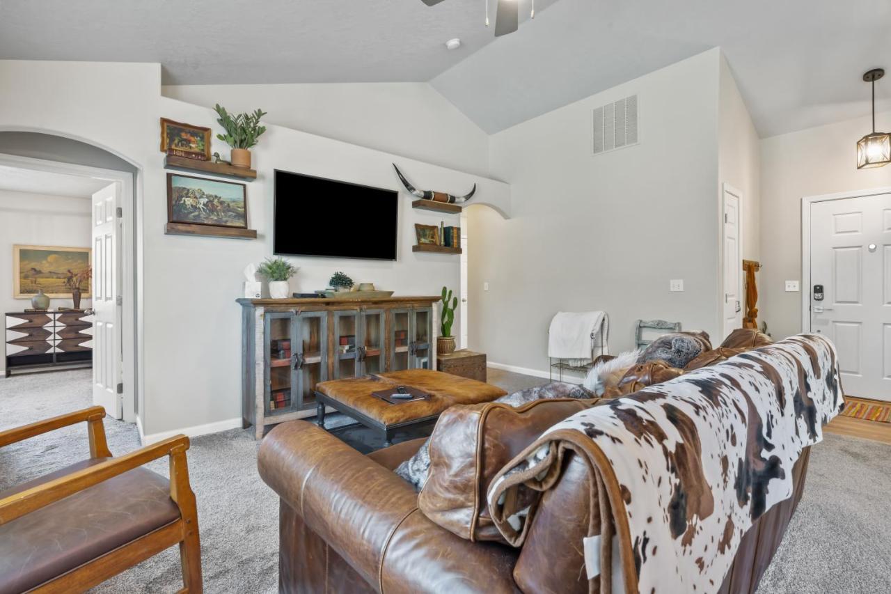 Southwestern Style 4 Bedroom Nampa Home Sleeps 16! Extérieur photo